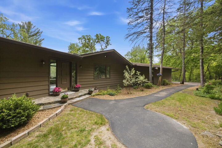 Property Photo:  3304 N Crystal Springs Road  WI 53545 