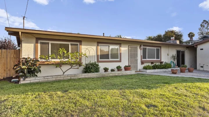 Property Photo: 628 Shuboro CA 92083