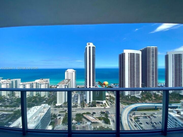 Property Photo: 4010 S Ocean Dr R2607 FL 33019