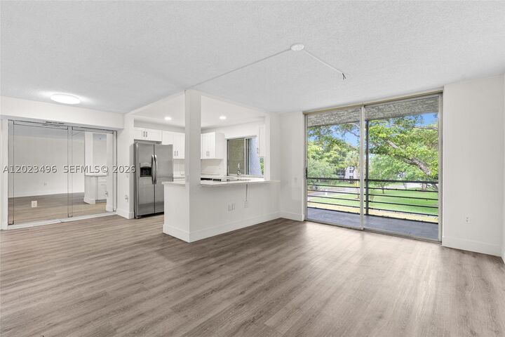 Property Photo: 9091 Lime Bay Blvd 304 FL 33321