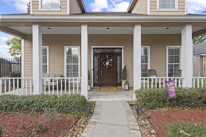 Property Photo:  5080 Eaheart Circle  TX 77706 