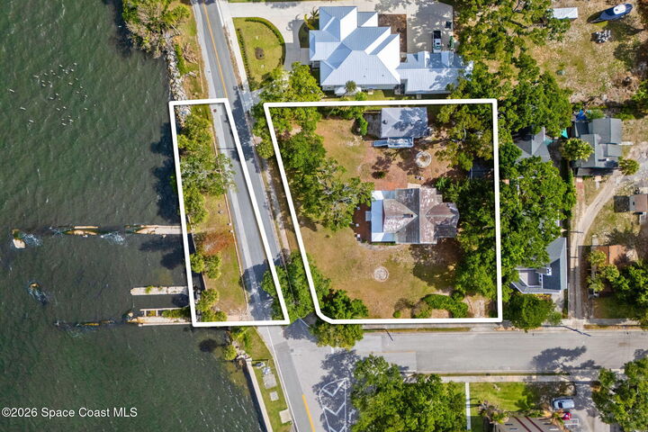 Property Photo: 1101 Rockledge Drive FL 32955