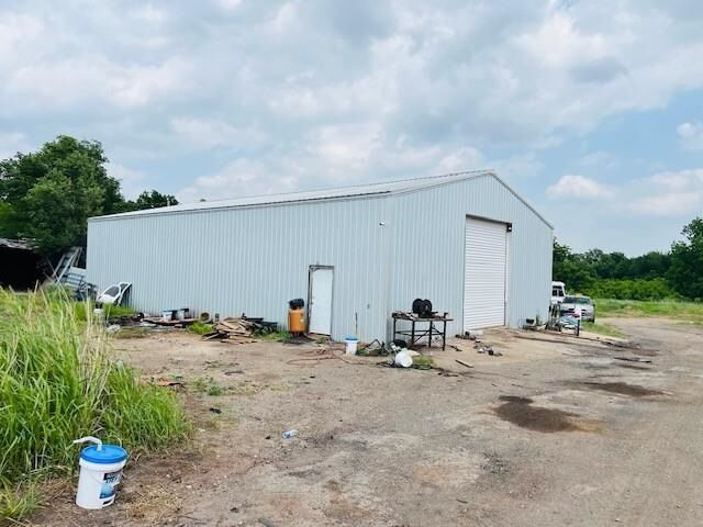 Property Photo: 7119 S Perkins Road OK 74074
