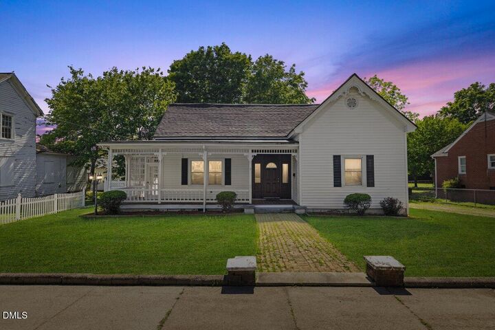 Property Photo: 305 Broad Street NC 27565