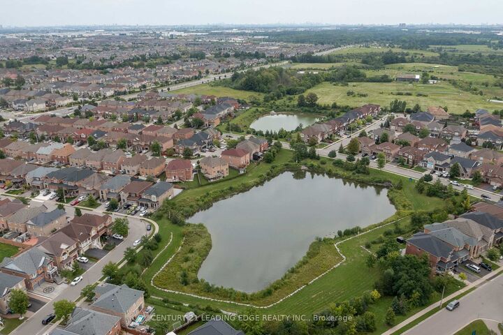 Property Photo:  26 Huntspoint Drive  ON L6P 2E7 