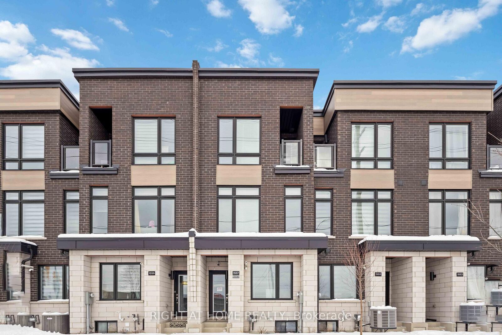 Property Photo: 1557 Midland Avenue ON M1P 0G3