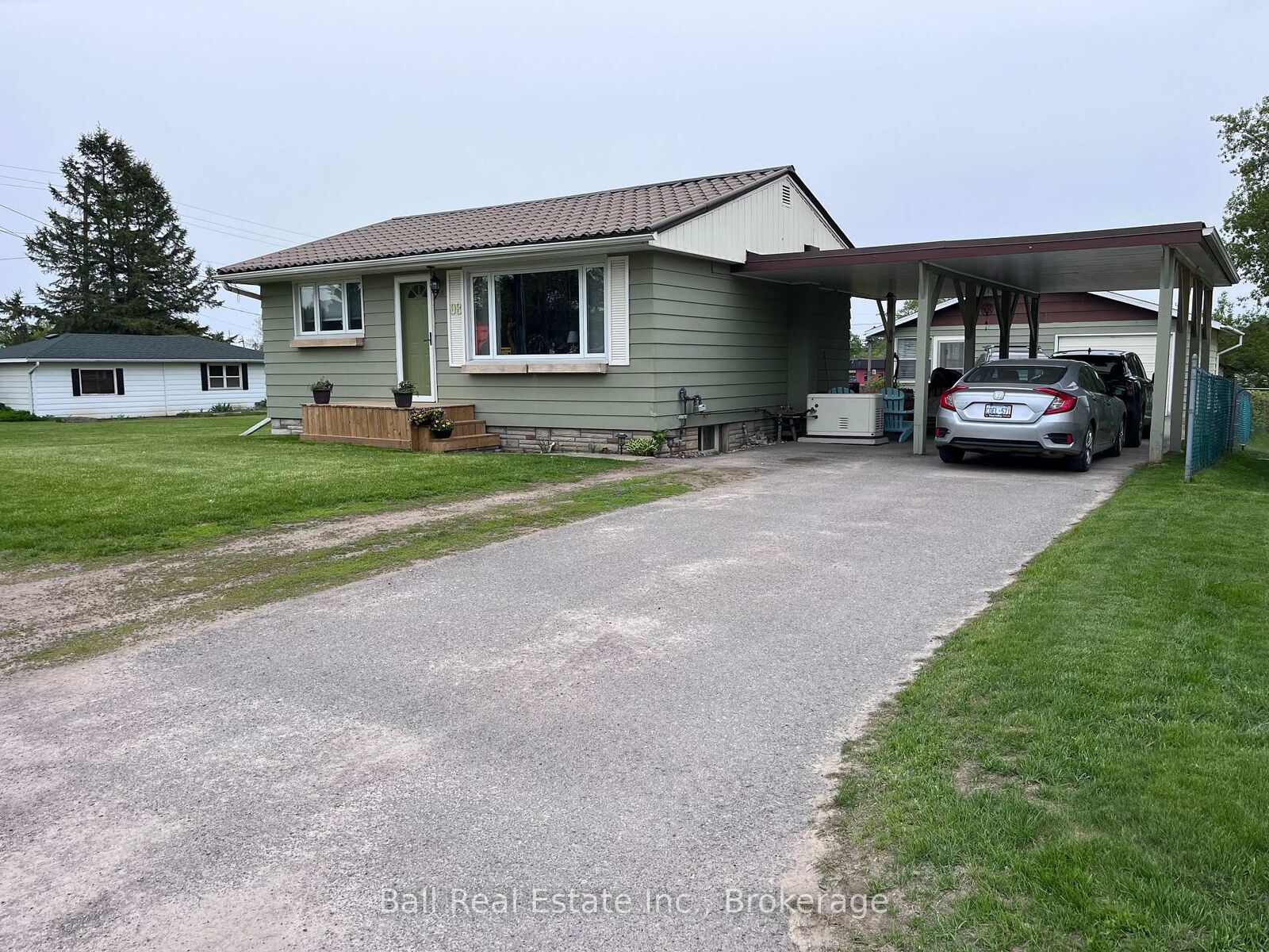 Property Photo: 98 George Street E ON K0L 1Z0