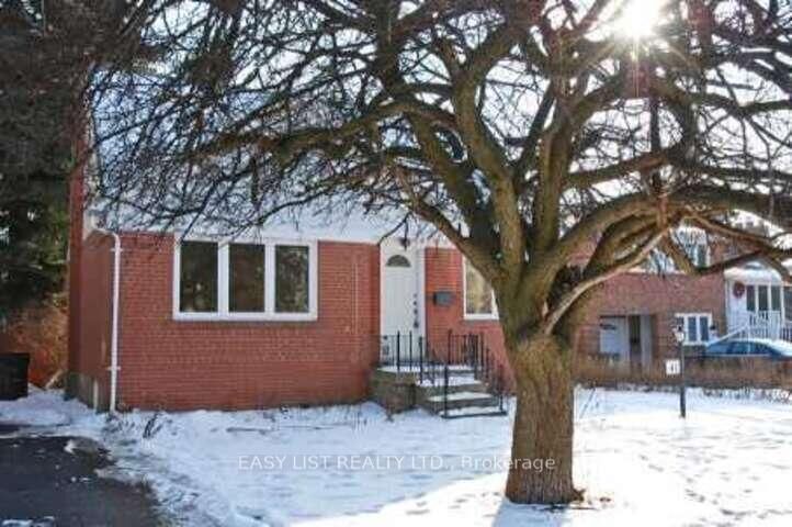 Property Photo: 41 Churchill Avenue ON M2N 1Y6