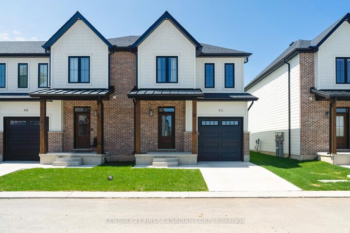 147-24(32) Scotts Drive — photo 1