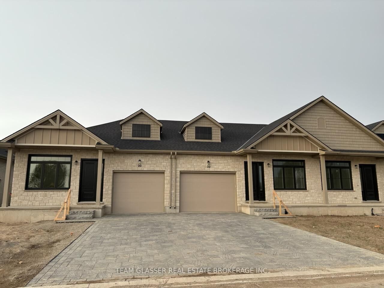 Property Photo: 32 Dearing Drive ON N0M 1T0