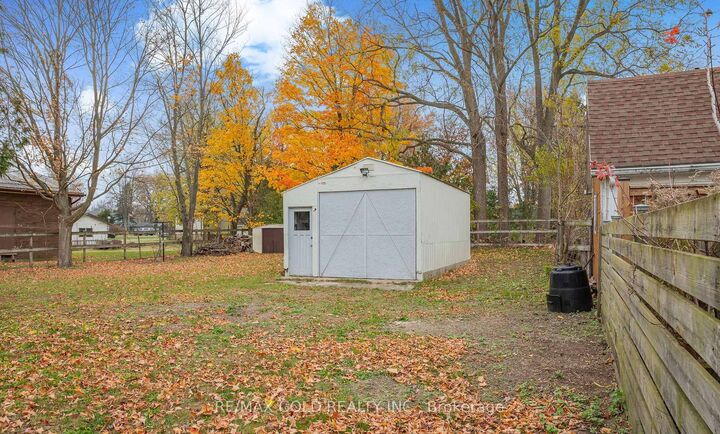 Property Photo: 21990 Hagerty Road ON N0L 2N0