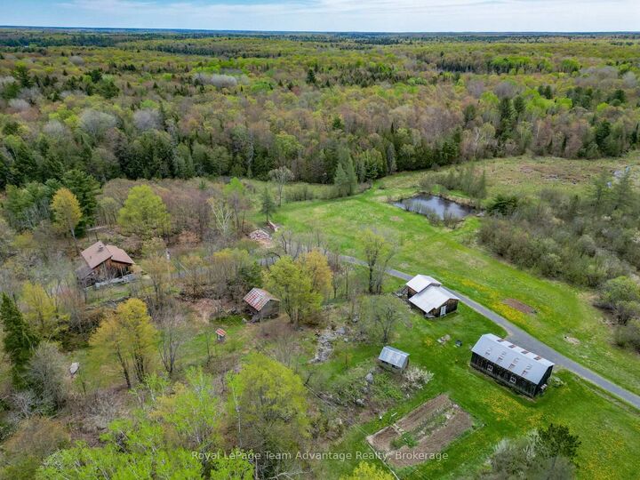 315 Lorimer Lake Road — photo 1