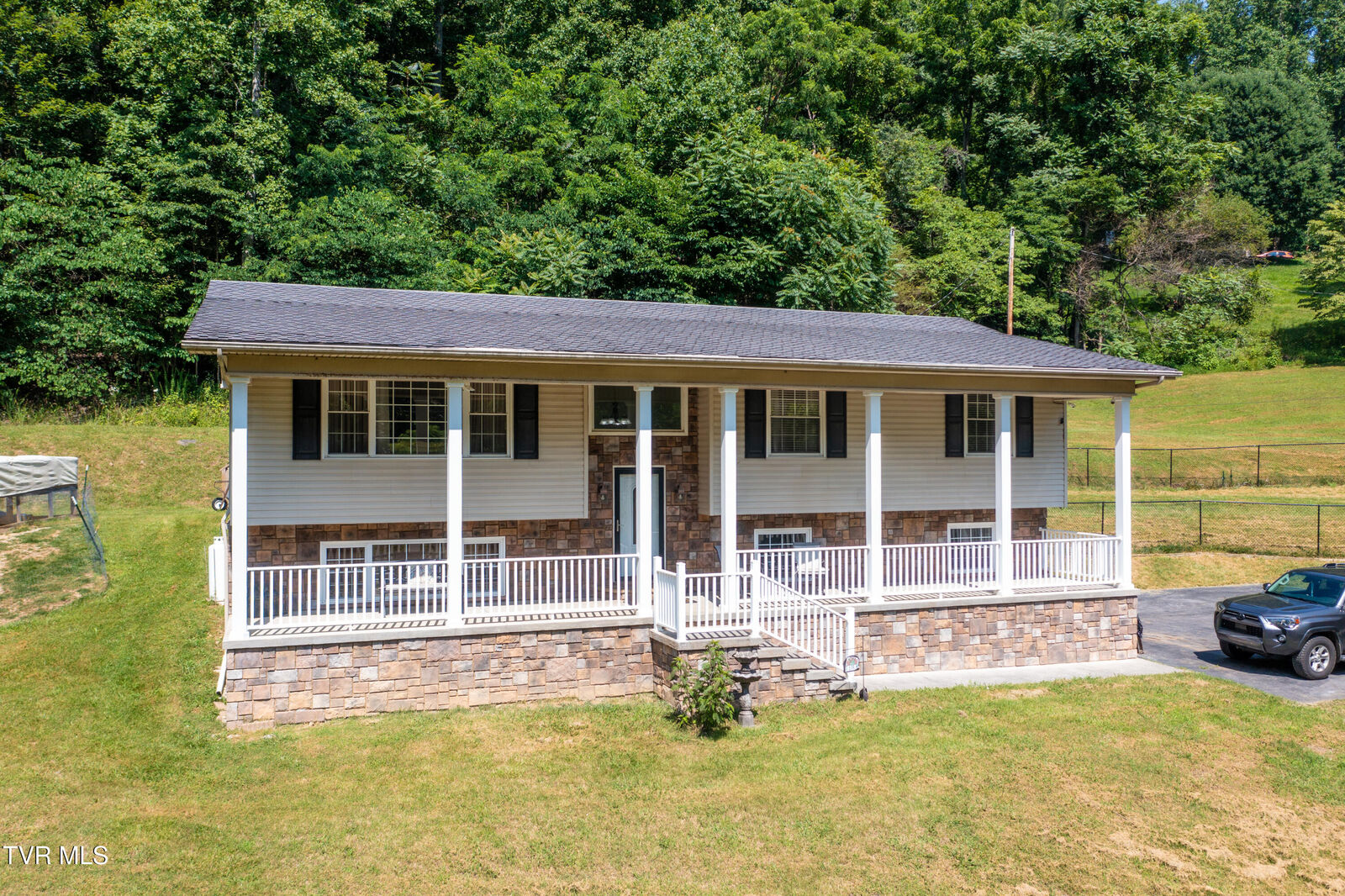 Property Photo:  135 Riders Drive  VA 24251 