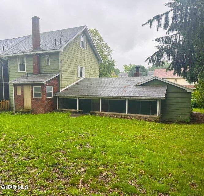 Property Photo: 212 E 25th Avenue PA 16601