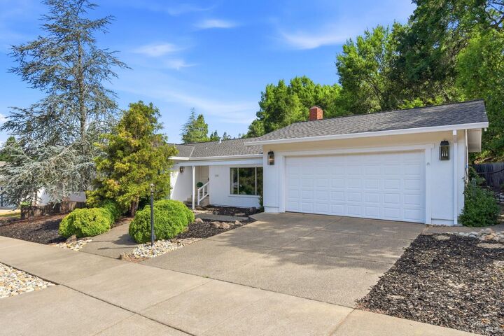 Property Photo: 3739 Sleepy Hollow Drive CA 95404