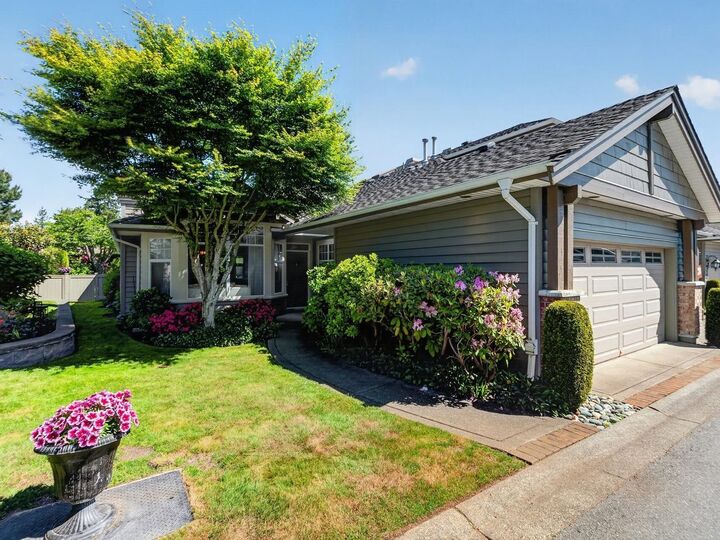 Property Photo: 15020 27A Avenue 7 BC V4P 2Z9