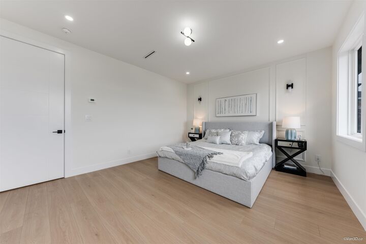 Property Photo: 20453 69 Avenue BC V2Y 1R2