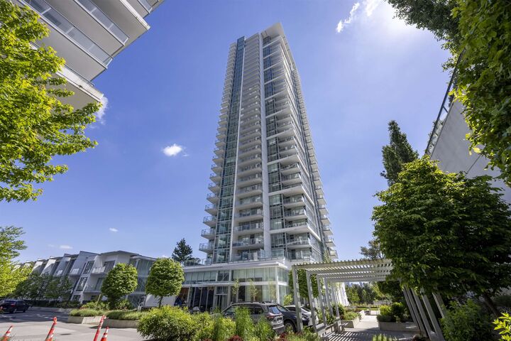 Property Photo: 2381 Beta Avenue 2704 BC V5C 5M8