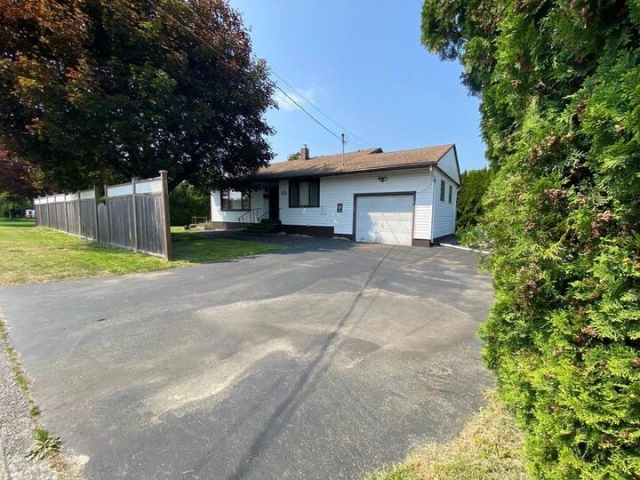 Property Photo:  45685 Herron Avenue  BC V2P 3G8 