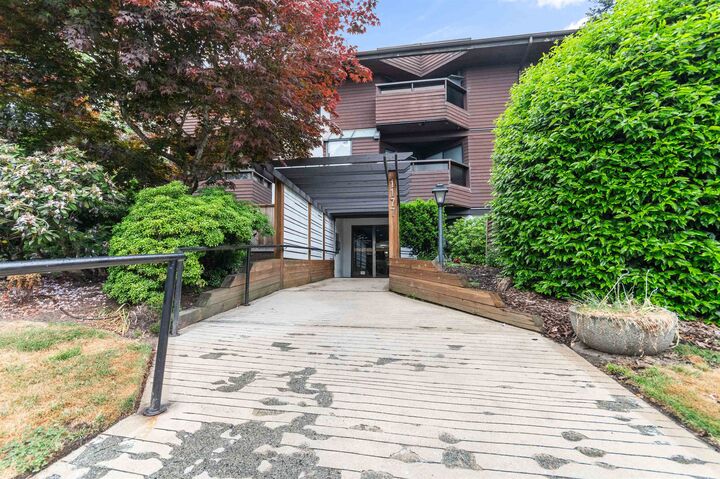 Property Photo:  1177 Howie Avenue 109  BC V3J 1T9 