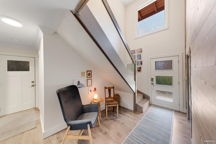 Property Photo: 3907 Bayridge Place BC V7V 3K2