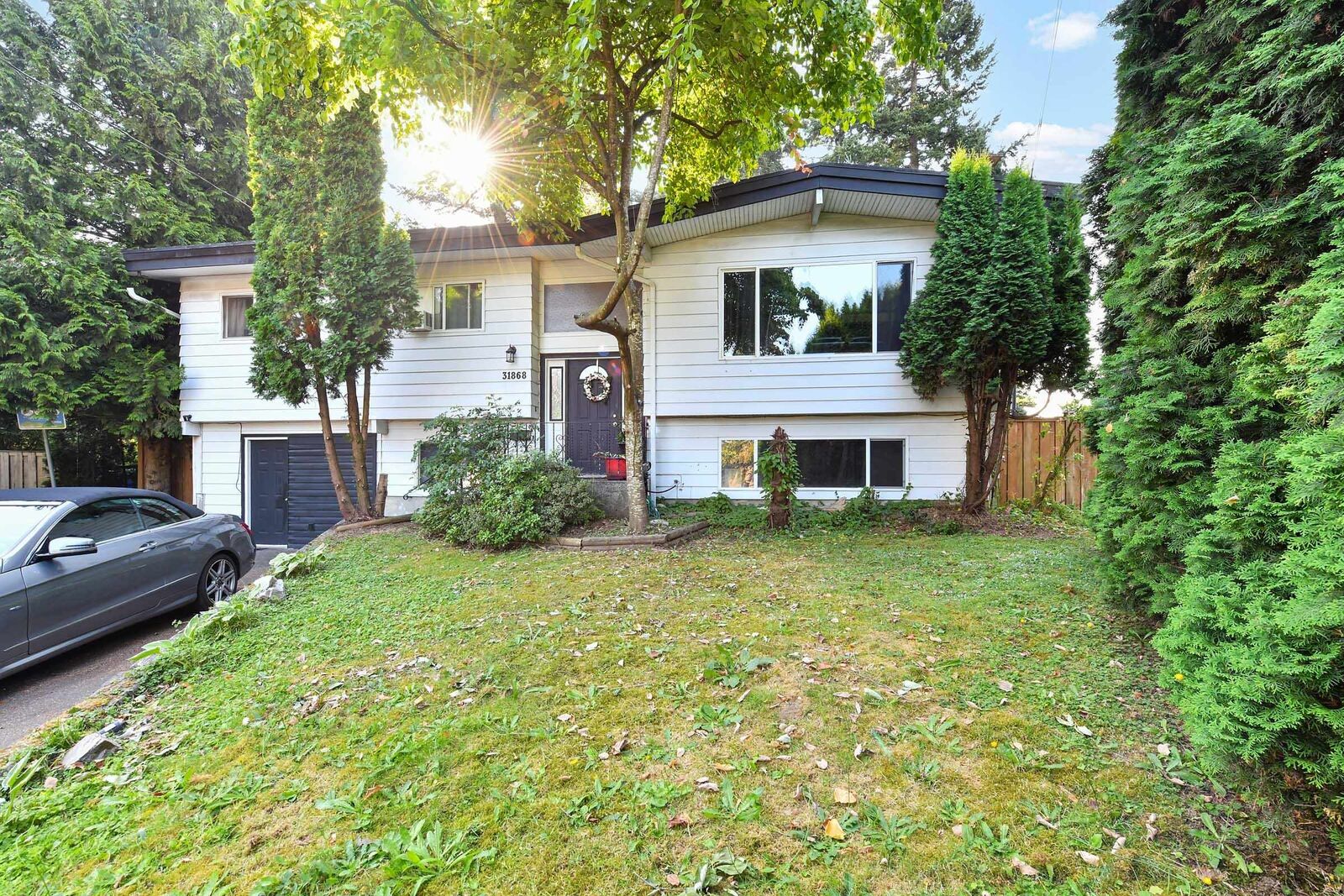 Property Photo:  31868 Carlsrue Avenue  BC V2T 2J6 