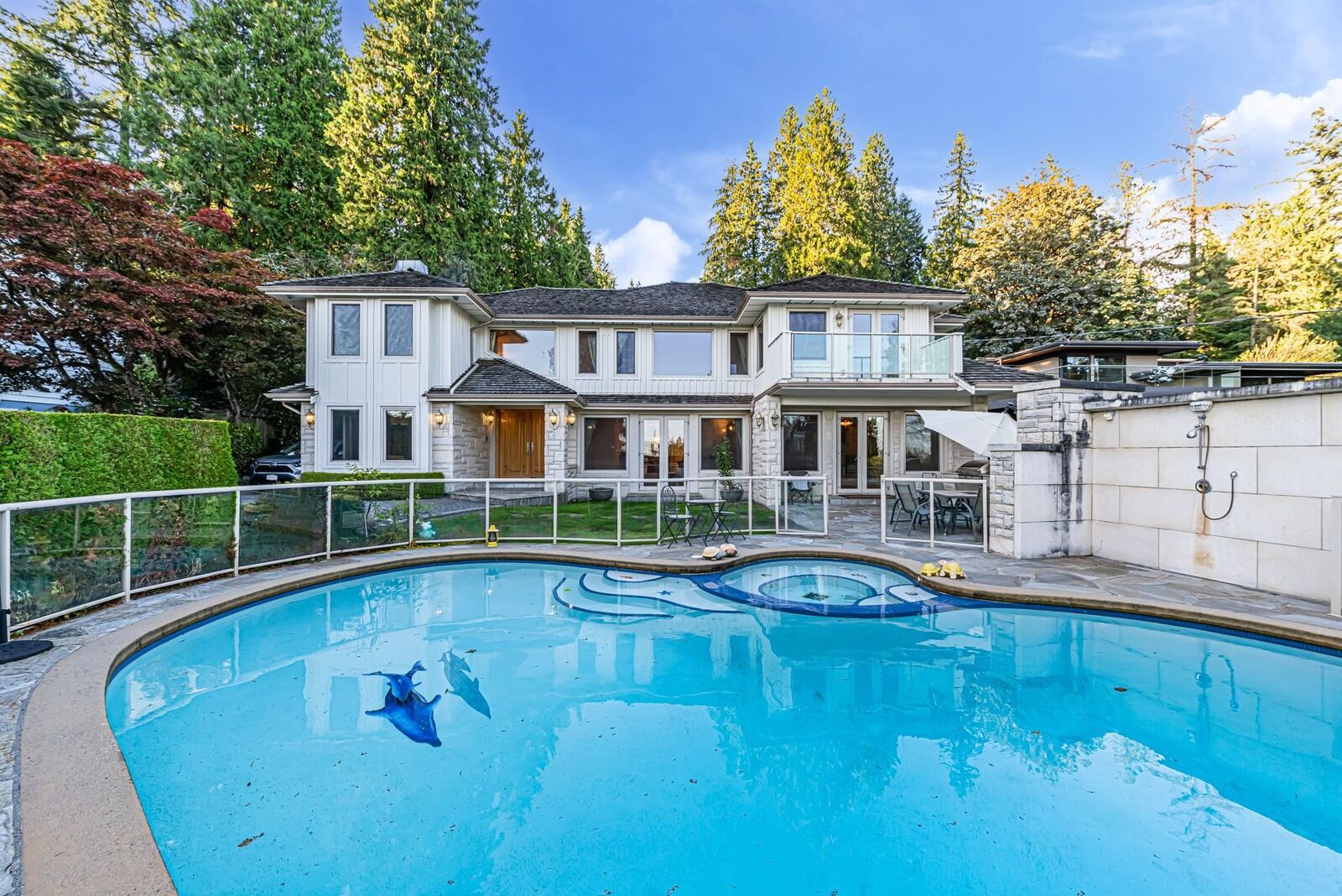Property Photo: 1361 Mathers Avenue BC V7T 2G5