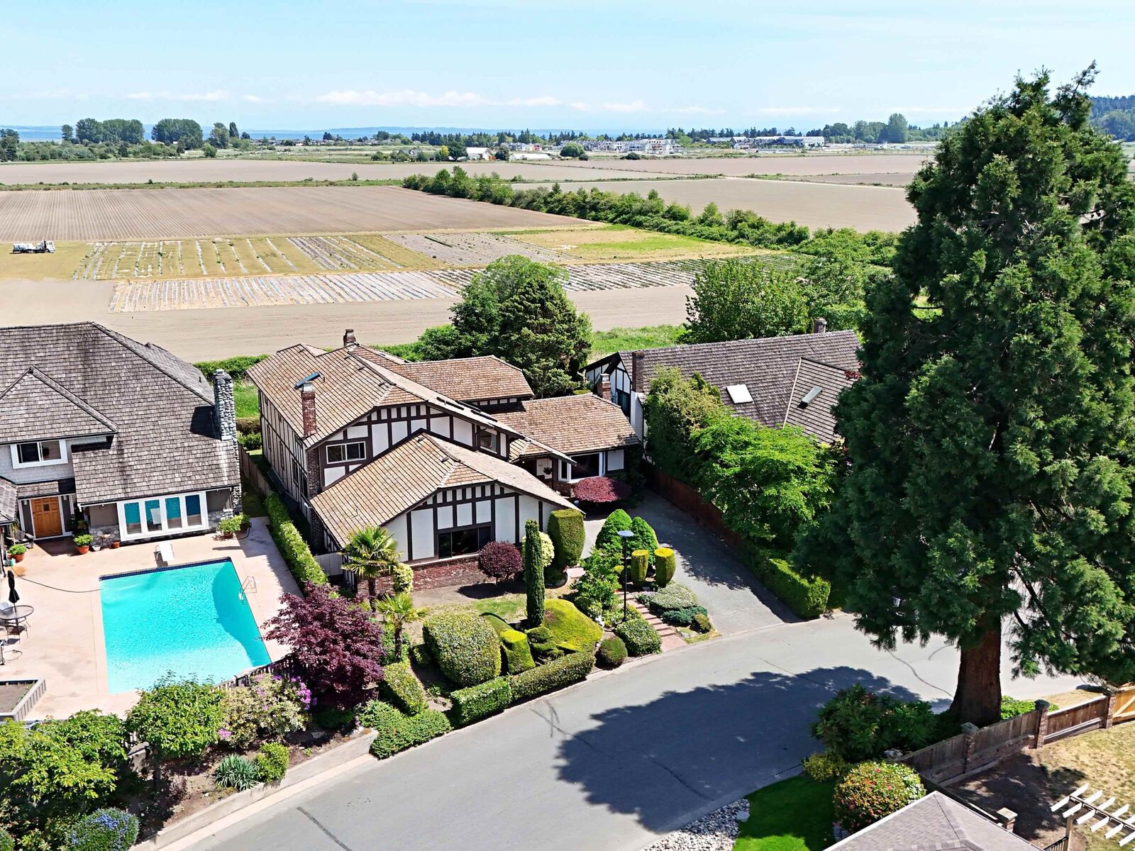 Property Photo: 659 Sandollar Place BC V4L 2G9