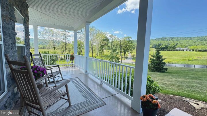 Property Photo:  15002 Mountain Road  VA 20132 