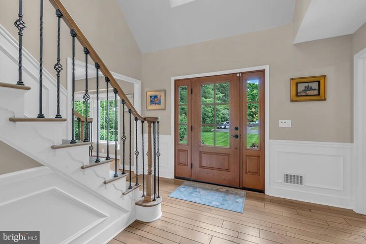 Property Photo:  9 Chadwell Court  NJ 08534 