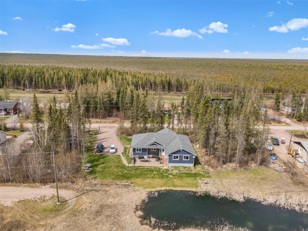 Property Photo: 16 Jesses Trail MB R0E 0N0