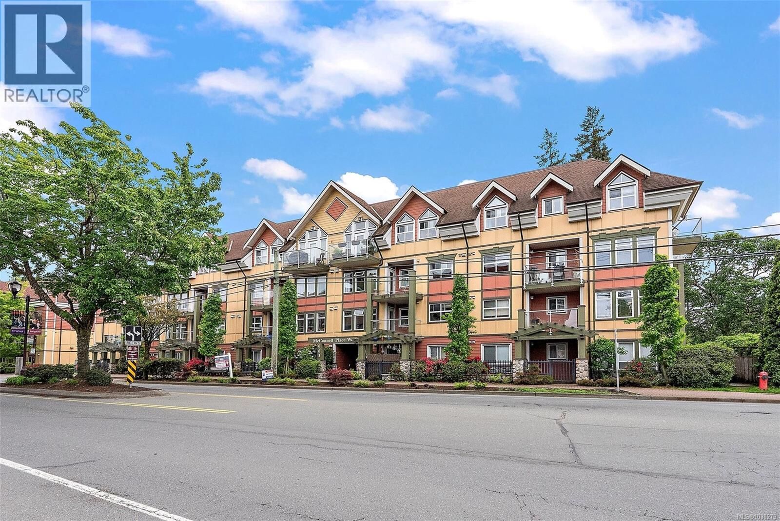 Property Photo:  663 Goldstream Avenue 116  BC V9B 2W8 