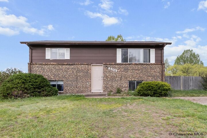 Property Photo: 4309 Rio Verde Cir WY 82009