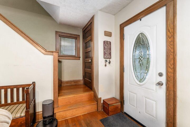 Property Photo:  224 Hunter Street  OH 43055 