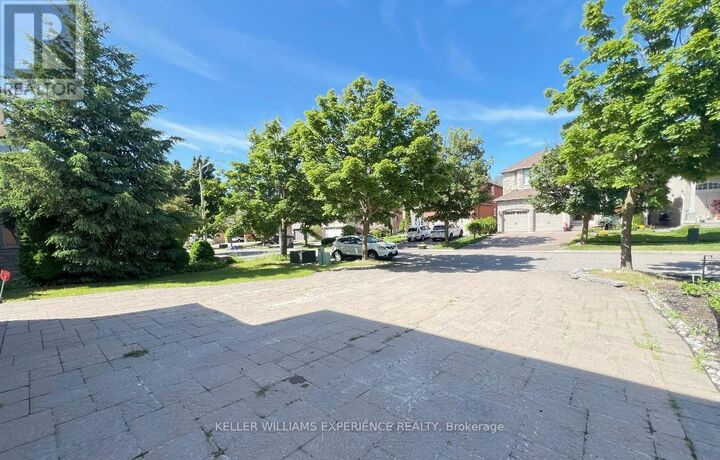 Property Photo: 44 Alpine Crescent Bsmt ON L4S 1W4