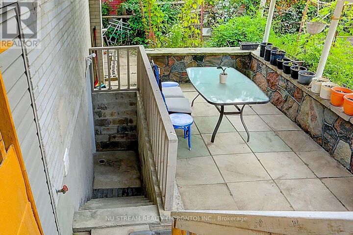 Property Photo:  432 Crosby Avenue Bsmt  ON L4C 2S1 