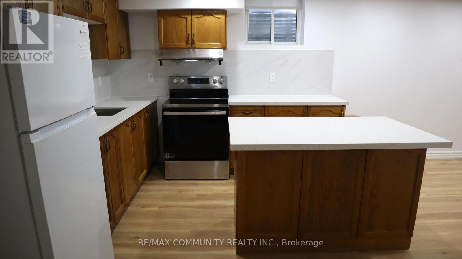 Property Photo: 3254 Cambourne Crescent Basement ON L5N 5G4
