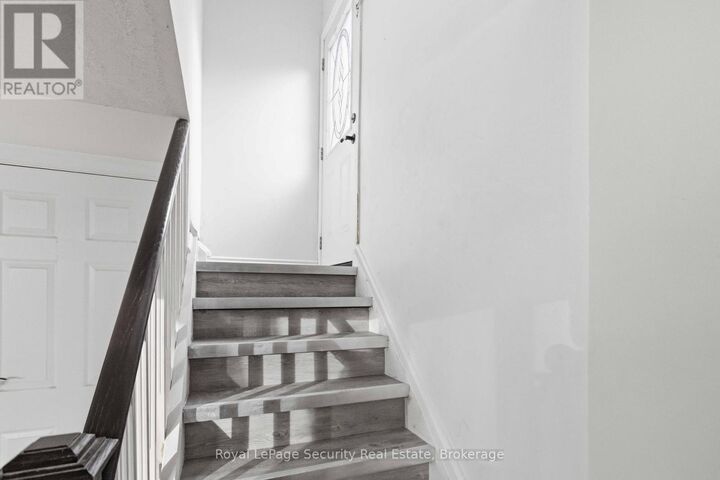 Property Photo: 3438 The Credit Woodlands Road ON L9S 1Z6