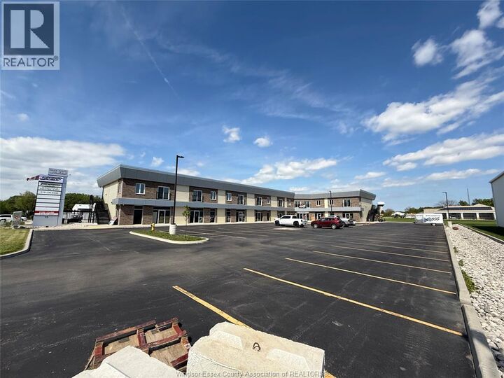 Property Photo:  15 Renaud Street 205  ON N9V 4A9 