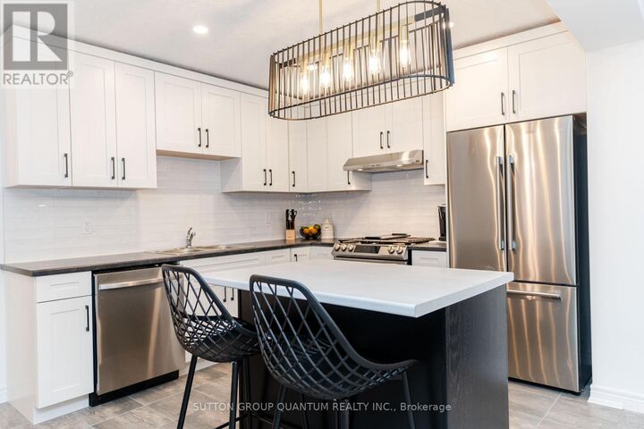 Property Photo: 114 Mullin Street ON N0C 1H0