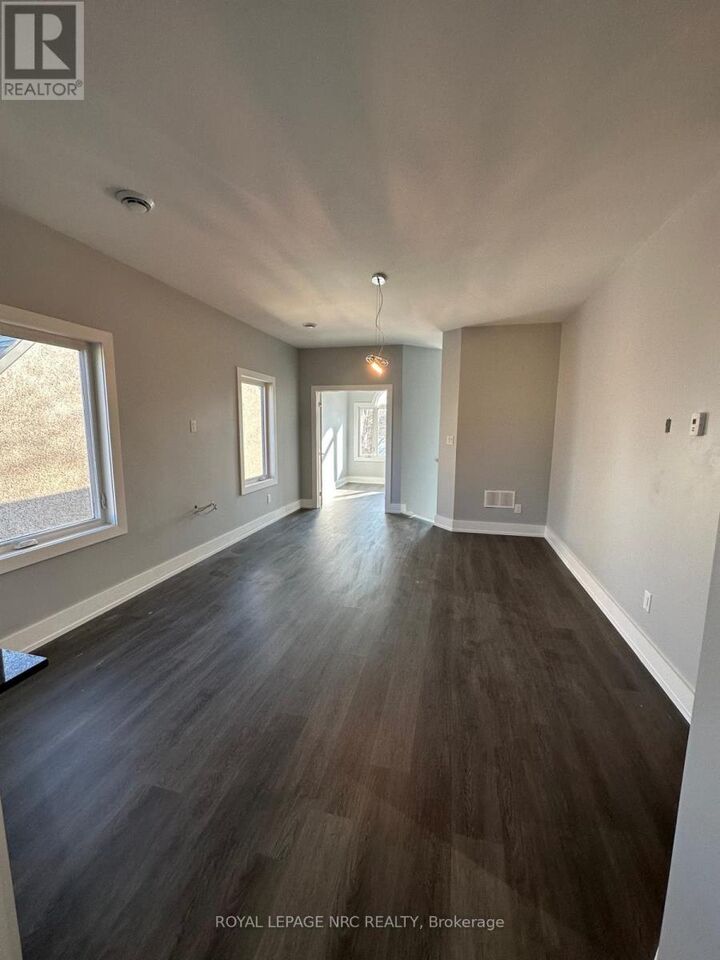 Property Photo:  58 Griffith Street Lower  ON L3B 4G6 