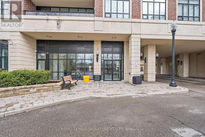 Property Photo:  2396 Major Mackenzie Drive West 220  ON L6A 4Y1 