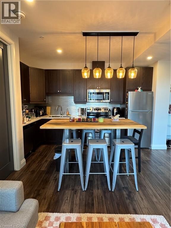 Property Photo:  118 East King Street East 615  ON L8N 0A9 