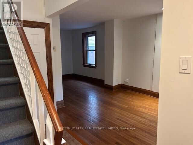 Property Photo:  21 Edith Drive  ON M4R 1Y9 