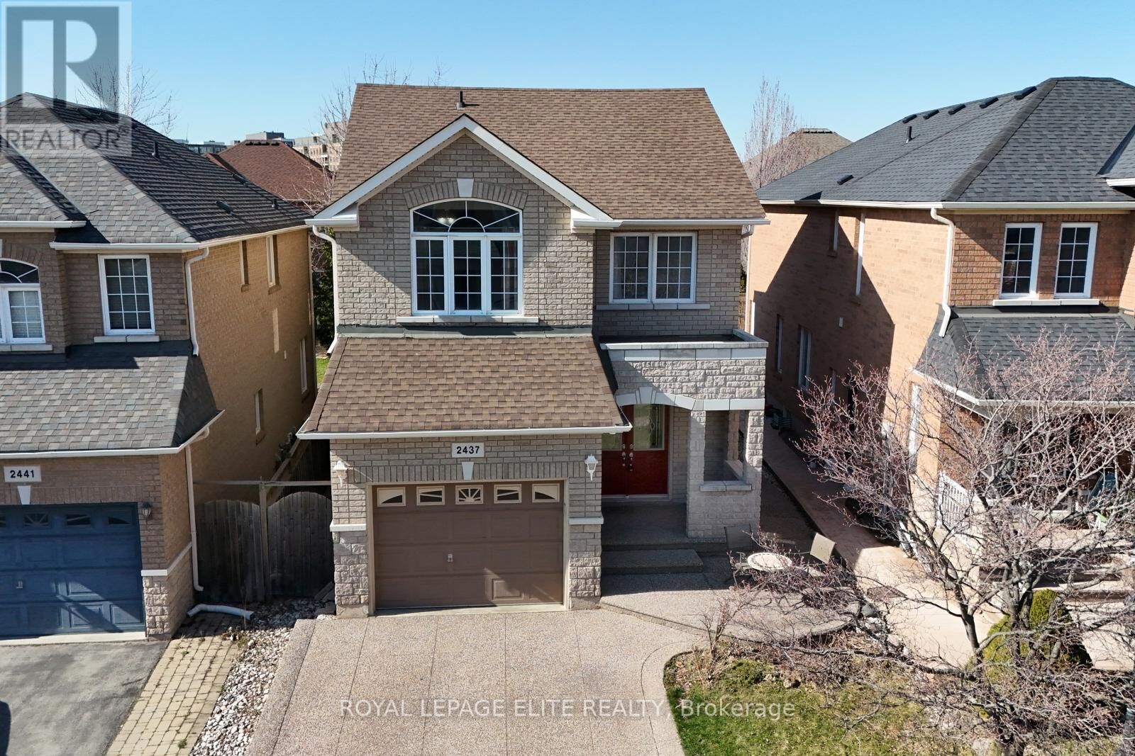 Property Photo:  2437 Hilda Drive  ON L6H 7N5 