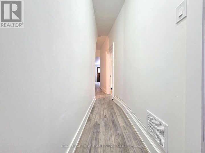 Property Photo:  457 Queen Street East Main  ON M5A 1T6 