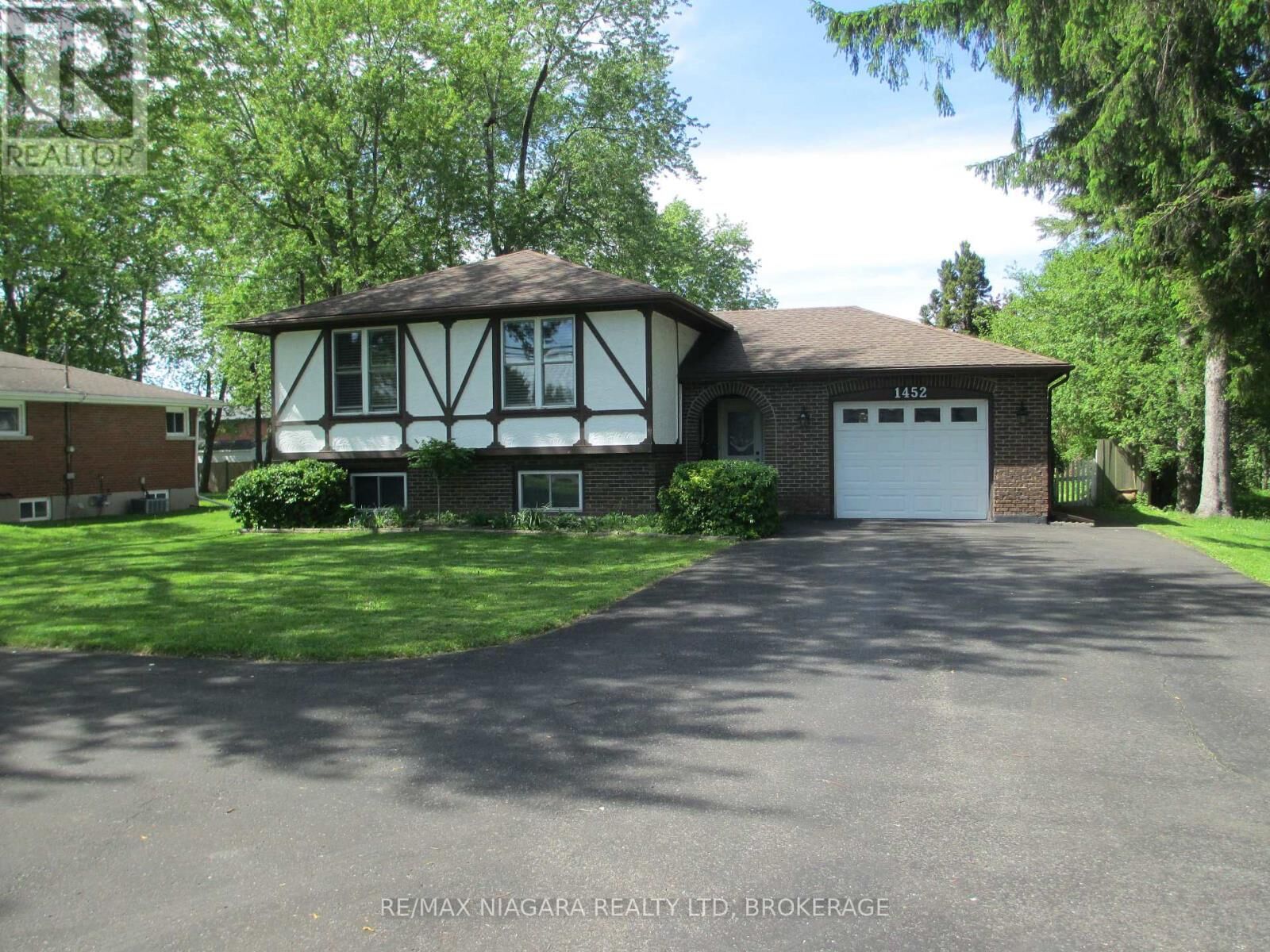 Property Photo:  1452 Garrison Road  ON L2A 1P6 