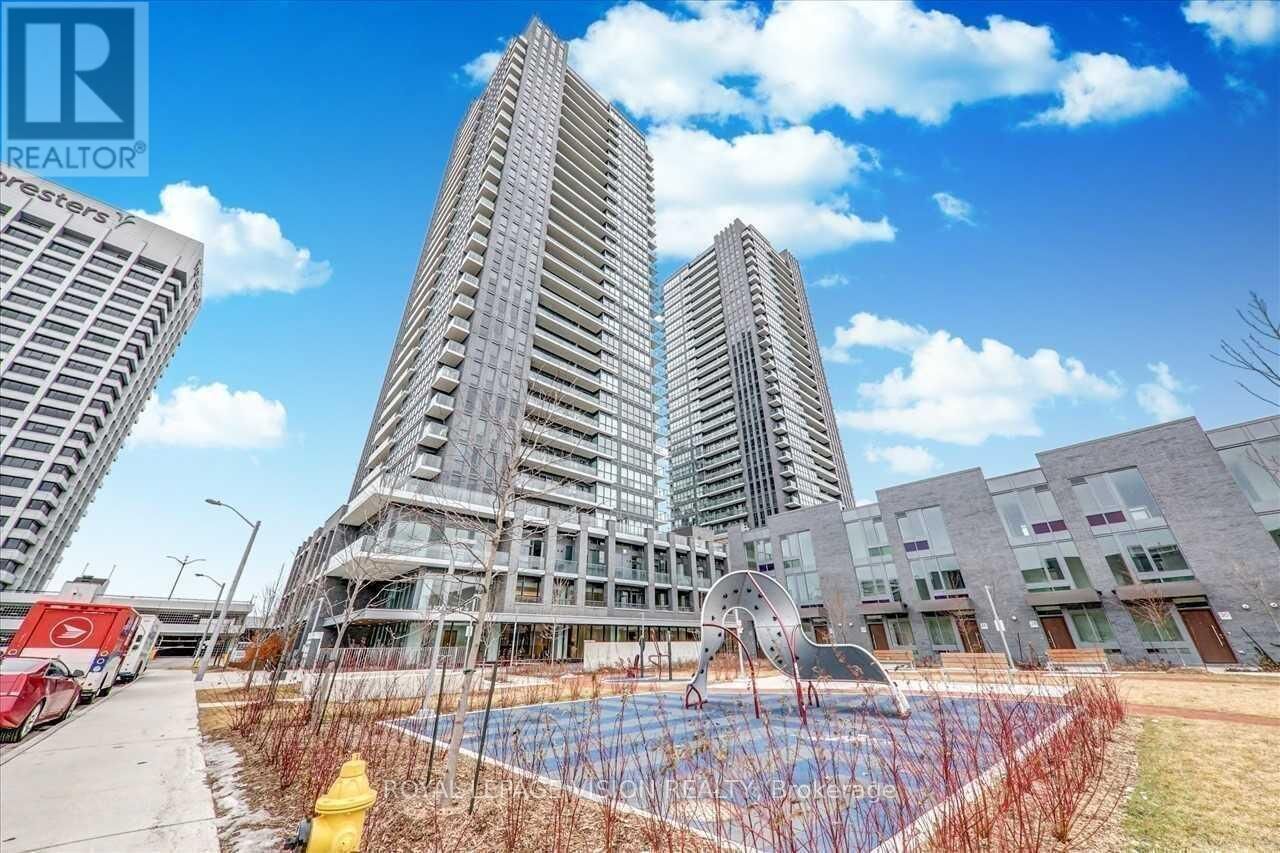 Property Photo:  2 Sonic Way Street 2108  ON M3C 0P2 