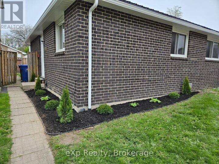 Property Photo: 9190 Blencarn Court ON N8S 4L3