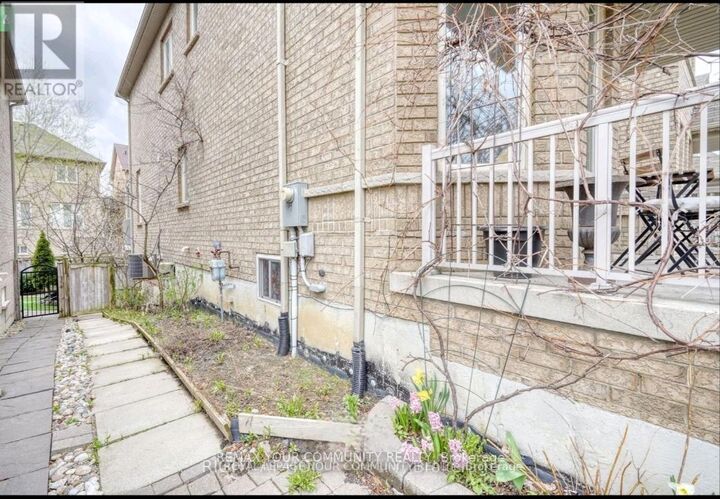 Property Photo:  20 Seiffer Crescent Basement  ON L4E 0J1 